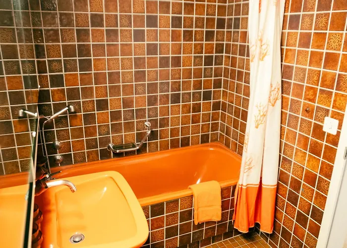 Charming With Alpine Ambiance דירה