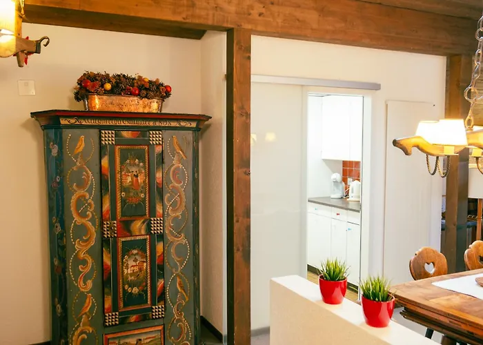 Charming With Alpine Ambiance דירה